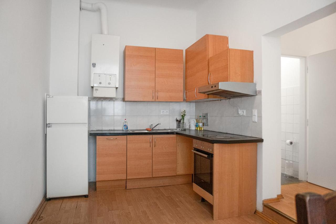 Elegant 2Br Apartment - Near Bahnhof Wien Meidling מראה חיצוני תמונה