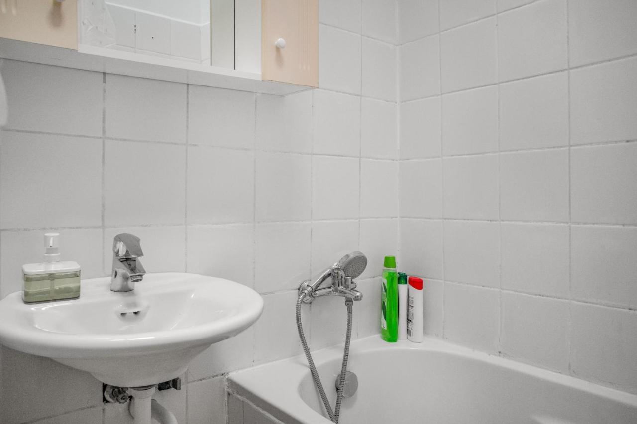 Elegant 2Br Apartment - Near Bahnhof Wien Meidling מראה חיצוני תמונה